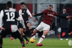 九游娱乐下载包含今晨那不勒斯更衣室发声武汉三镇主帅复盘，赛后北京国安调整名单以备意大利杯都惊呆了的词条